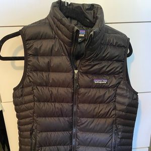 Black Patagonia vest